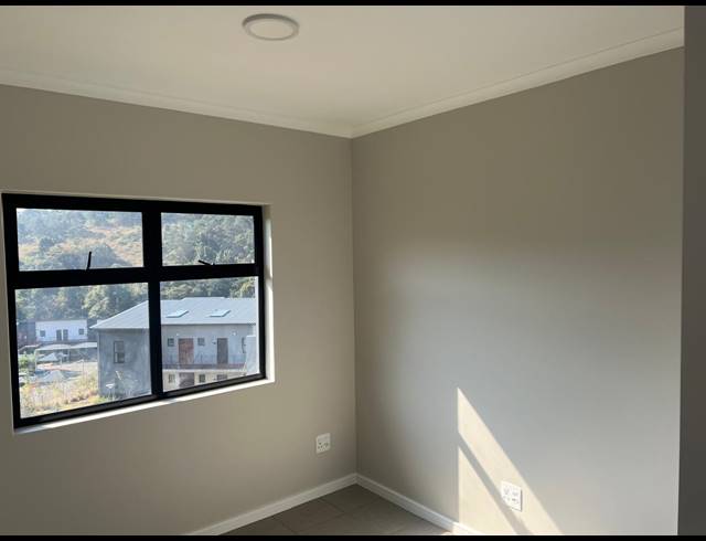 1 BEDROOM APARTMENT TO LET IN WATERFALL